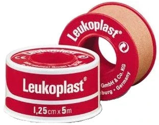 CEROTTO CHIRURGICO PER FISSAGGIO MEDICAZIONI IN ROCCHETTO LEUKOPLAST SUPPORTO VISCOSA COLOR PELLE MASSA ADESIVA CAUCCIU' OSSIDO DI ZINCO 1,25X500CM MUTUABILE - Farmaspeed