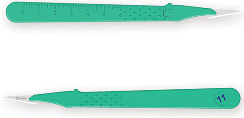 BISTURI MONOUSO E STERILE NUMERO 11. LAMA IN ACCIAIO INOX SALDATA ALL'INTERNO DI UN MANICO IN ABS LEGGERO ED ERGONOMICO. ASSICURANO AFFILATURA E UN PERFETTO CONTROLLO DEL TAGLIO